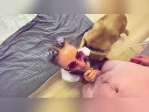 Woman and dog: a bestial and intense relationship