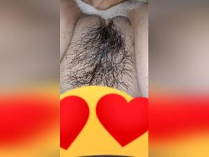 Vidéo de sexe bestialité : Ma petite amie et son chien