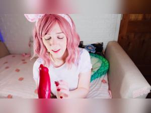 Pink-haired woman and her dog: shocking bestiality video