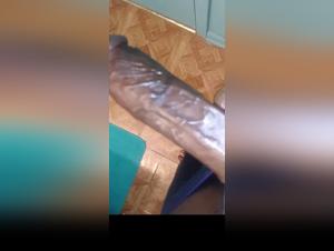 Vidéo de zoophilie avec une femme et son partenaire canin