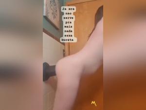 Teenage girl and her dog: an unforgettable beastly video