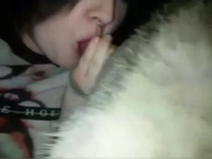 Video von Sex mit einem Hund