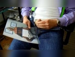 Bestialita: una donna e un cane