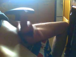 Transformation bestiale : une femme se métamorphose en objet de désir