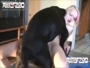 Bestial video: a young girl and her dog