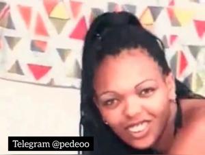 Dogs getting down to business: When dogs start lowering their head to get a load of spermatozoa