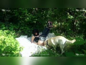 Women Who Have sex with Animals at the Zoo