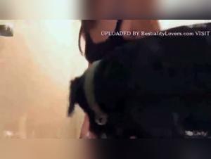 Bestialitat: Eine alleinstehende Frau und ein Hund als Komplizen