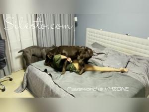 Veronica Silesto in beastly sex video