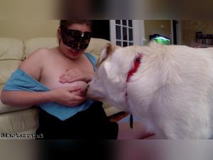 The extreme zooophile woman and her dog get down and dirty