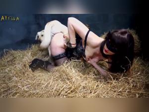 Gulosa Woman and Her Four-Legged Accomplice