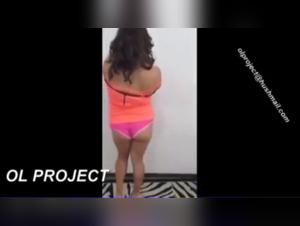 La mujer loca de Charlotte y su perro, video porno gratis